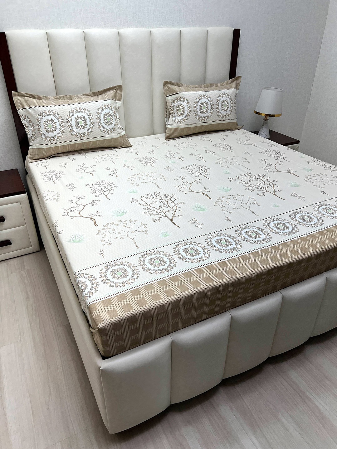 Pure Decor Cotton King Size Double Bed Bedsheet With 2 Pillow Covers 2.74m X 2.74m, Brown
Pure Decor Cotton King Size Double Bed Bedsheet With 2 Pillow Covers 2.74m X 2.74m, Brown
