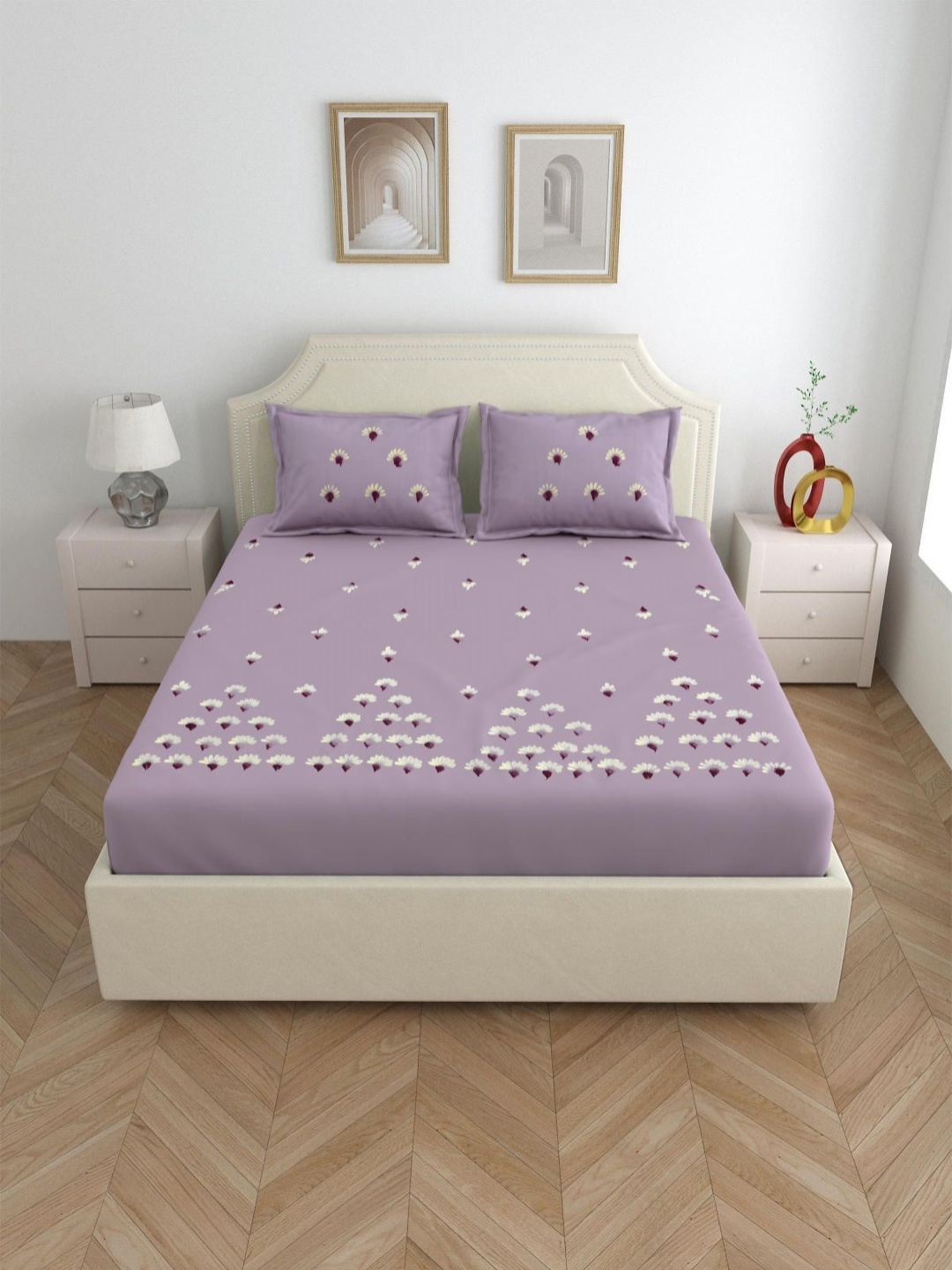 Myntra Elegant Homes Purple & White Floral 300 TC King Bedsheet with 2 Pillow Covers
Myntra Elegant Homes Purple & White Floral 300 TC King Bedsheet with 2 Pillow Covers