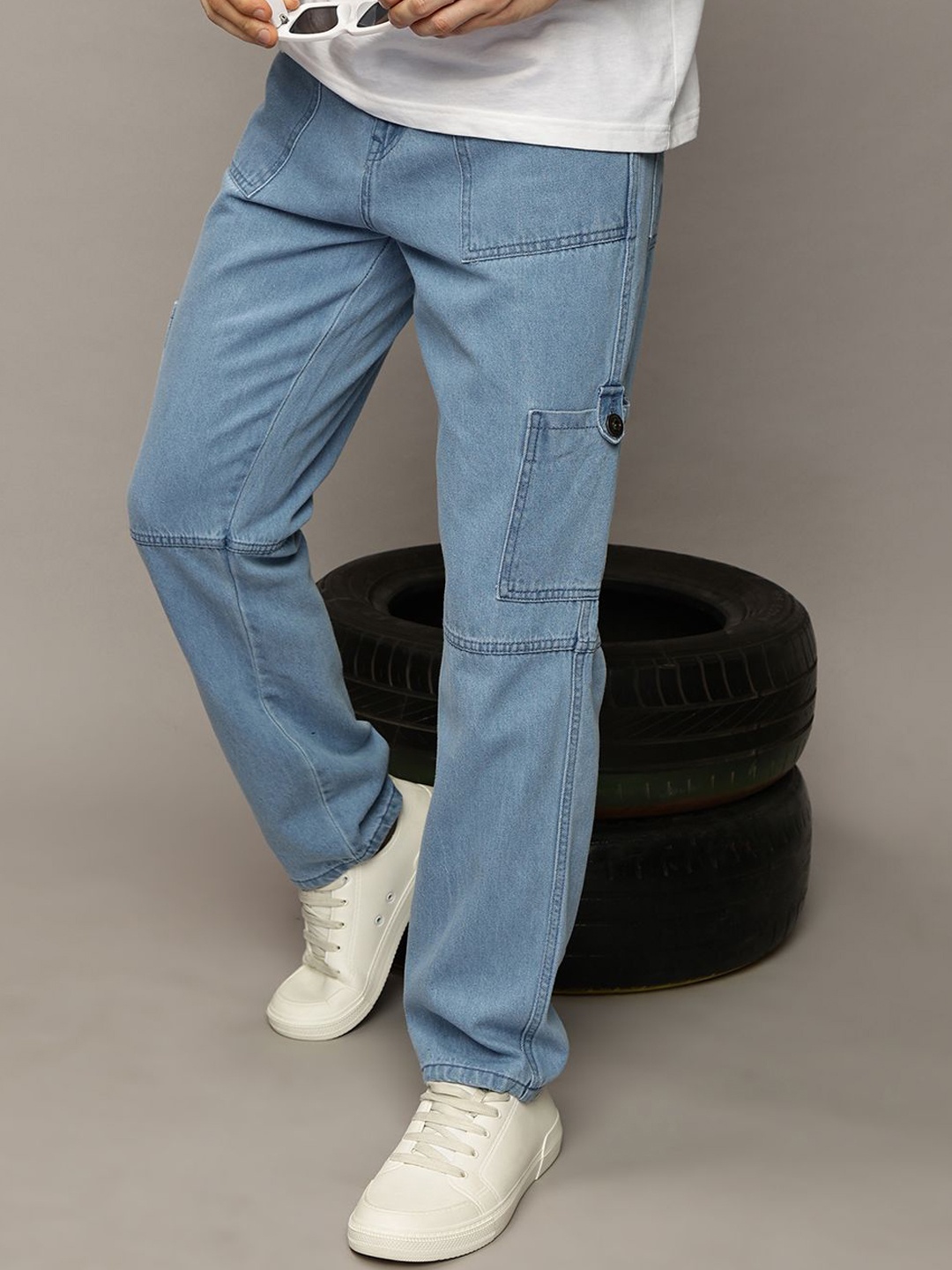 The Roadster Lifestyle Co. Men Pure Cotton Relaxed Fit Mid Rise Cargo Style Casual Jeans, Blue
The Roadster Lifestyle Co. Men Pure Cotton Relaxed Fit Mid Rise Cargo Style Casual Jeans, Blue