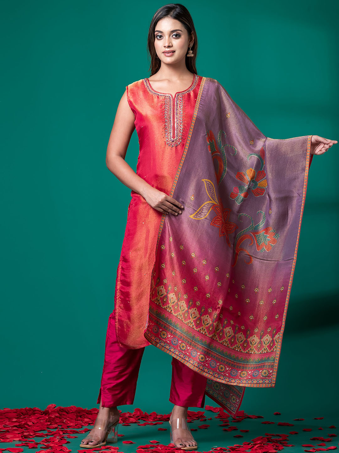 SHREE BALAJI Women Floral Printed Regular Kurta with Trousers & With Dupatta, Red
SHREE BALAJI Women Floral Printed Regular Kurta with Trousers & With Dupatta, Red