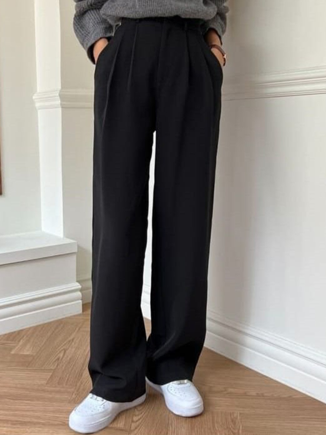 BROADSTAR Women Smart Loose Fit High-Rise Easy Wash Pleated Korean Pants Trousers, Black
BROADSTAR Women Smart Loose Fit High-Rise Easy Wash Pleated Korean Pants Trousers, Black