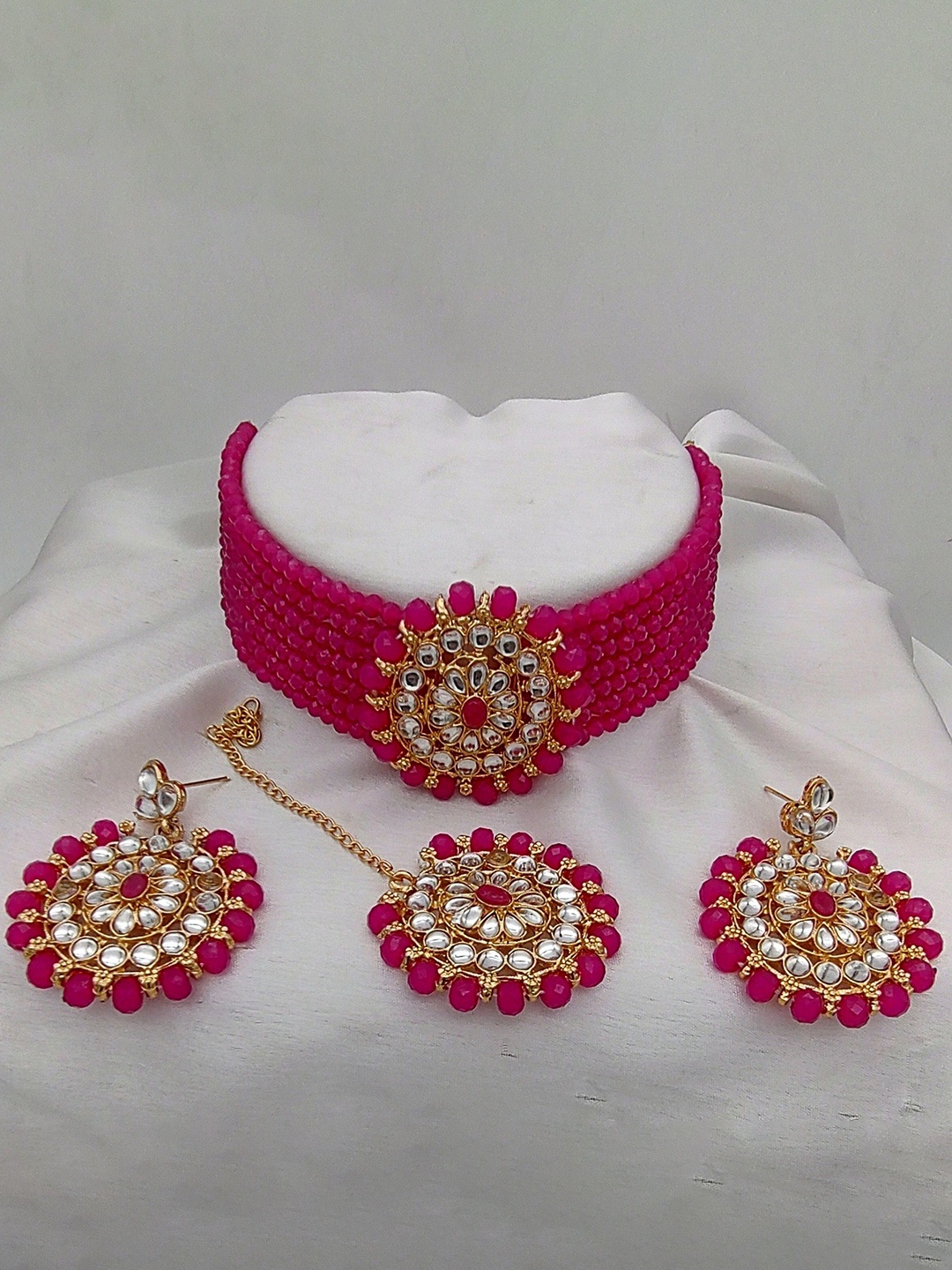 JMBW INTERNATIONAL Gold-Plated Stone Studded & Beaded Jadau Chocker Jewellery Set, Pink
JMBW INTERNATIONAL Gold-Plated Stone Studded & Beaded Jadau Chocker Jewellery Set, Pink
