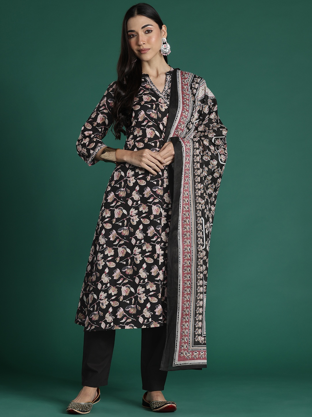 Indo Era Women Floral Printed Angrakha Pure Cotton Kurta with Trousers & With Dupatta, Black
Indo Era Women Floral Printed Angrakha Pure Cotton Kurta with Trousers & With Dupatta, Black