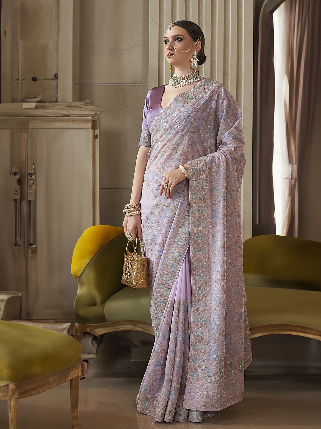 DEVATITHI Fancy Based Pure Tissue Fabric with Body Unique Work And Desinger Blouse Saree, Lavender
DEVATITHI Fancy Based Pure Tissue Fabric with Body Unique Work And Desinger Blouse Saree, Lavender