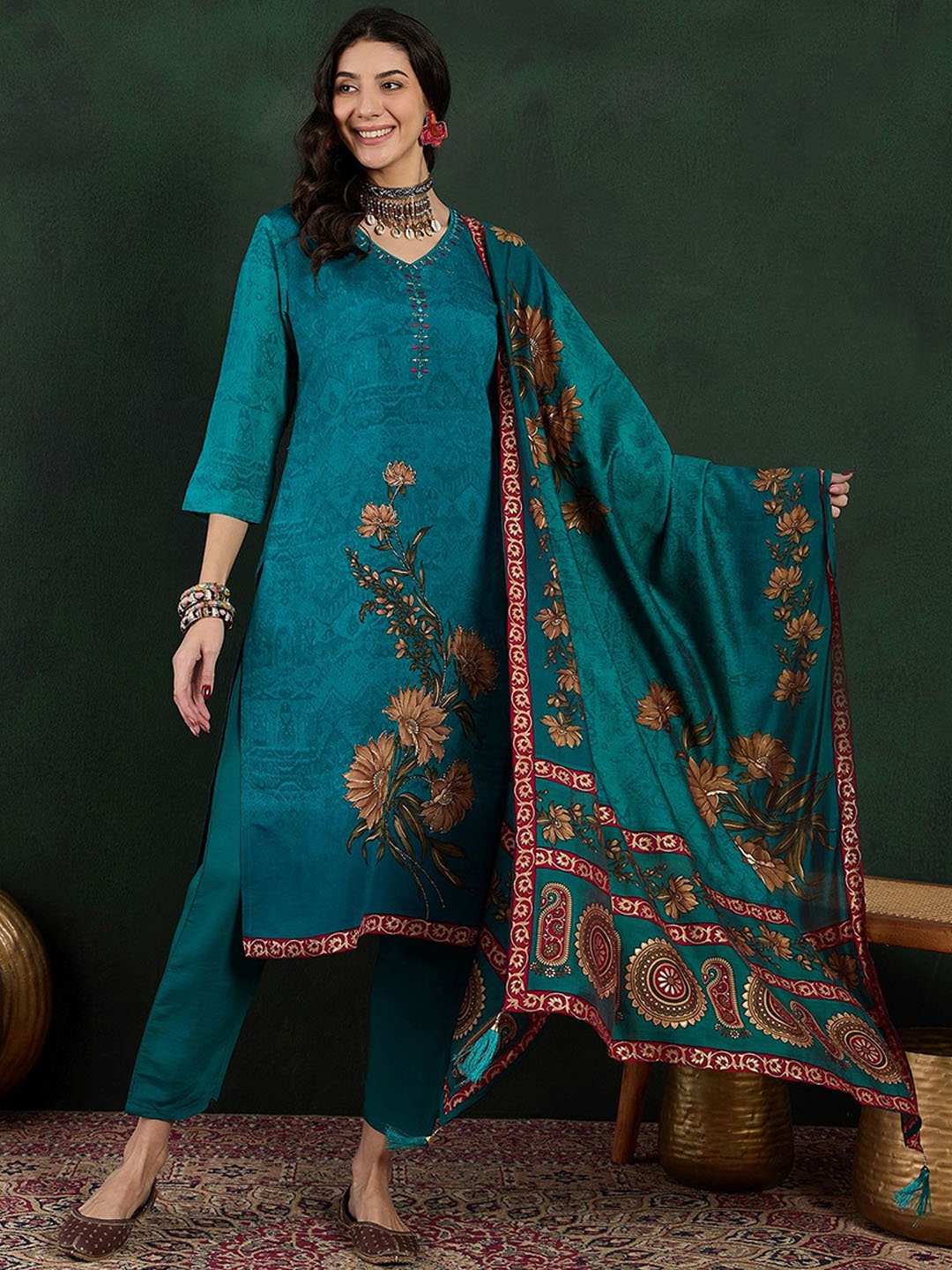 Sangria Turquoise Blue Floral Printed Regular Thread Work Kurta With Trouser With Dupatta
Sangria Turquoise Blue Floral Printed Regular Thread Work Kurta With Trouser With Dupatta