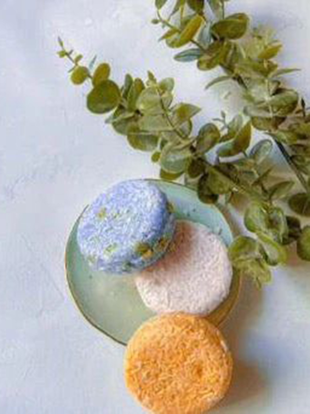 KAURA Serenity Shampoo Bar Enriched With Cocoa Butter & Shea Oil For Frizz Control- 55 g, Blue
KAURA Serenity Shampoo Bar Enriched With Cocoa Butter & Shea Oil For Frizz Control- 55 g, Blue