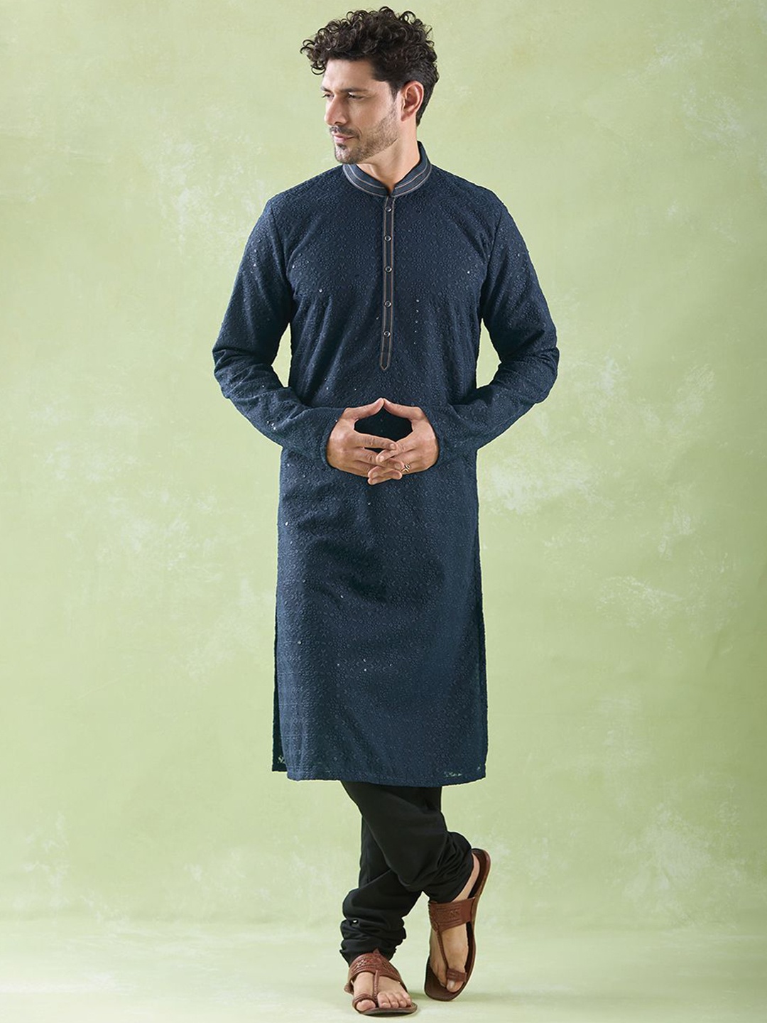 Arihant Rai Sinha Floral Embroidered Sequinned Georgette Straight Kurta With Churidar, Navy blue
Arihant Rai Sinha Floral Embroidered Sequinned Georgette Straight Kurta With Churidar, Navy blue