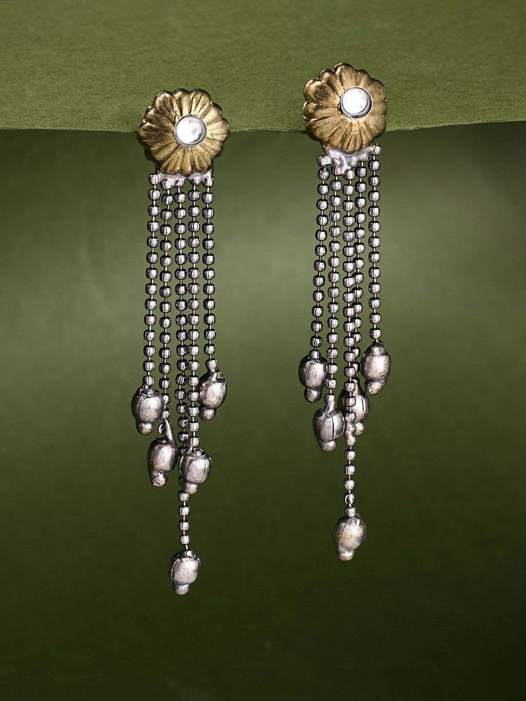 ATIBELLE Silver-Plated Contemporary German Silver Stone Studded & Beaded Drop Earrings
ATIBELLE Silver-Plated Contemporary German Silver Stone Studded & Beaded Drop Earrings