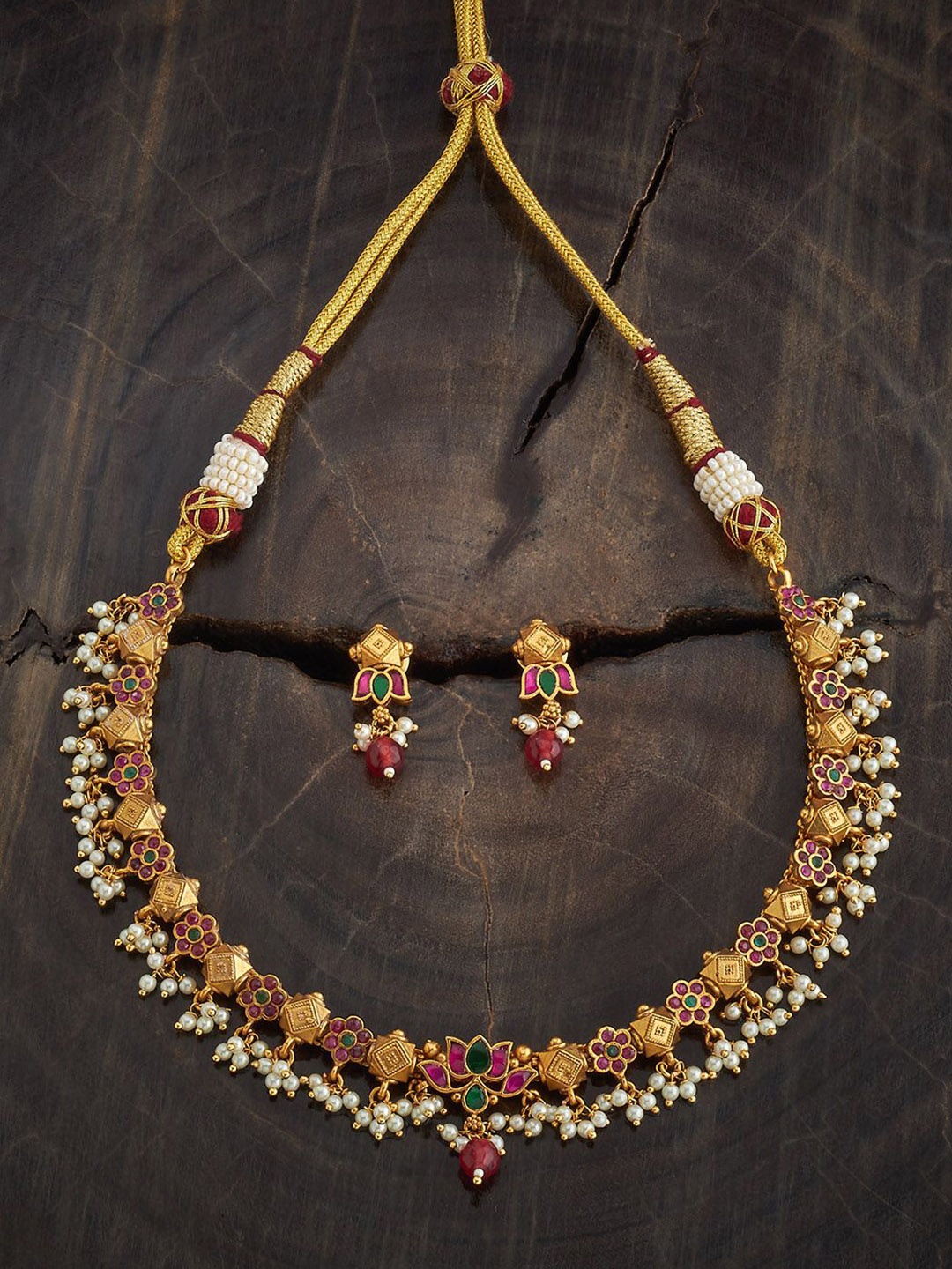 Kushal's Fashion Jewellery Gold-Plated Ruby Stone Studded & Beaded Antique Jewellery Set
Kushal's Fashion Jewellery Gold-Plated Ruby Stone Studded & Beaded Antique Jewellery Set