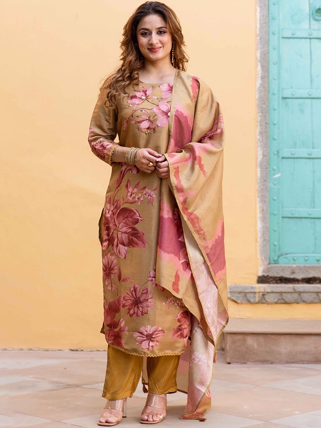 Nehamta Floral Printed Sequinned Tissue Silk Straight Kurta with Trousers & Dupatta, Brown
Nehamta Floral Printed Sequinned Tissue Silk Straight Kurta with Trousers & Dupatta, Brown