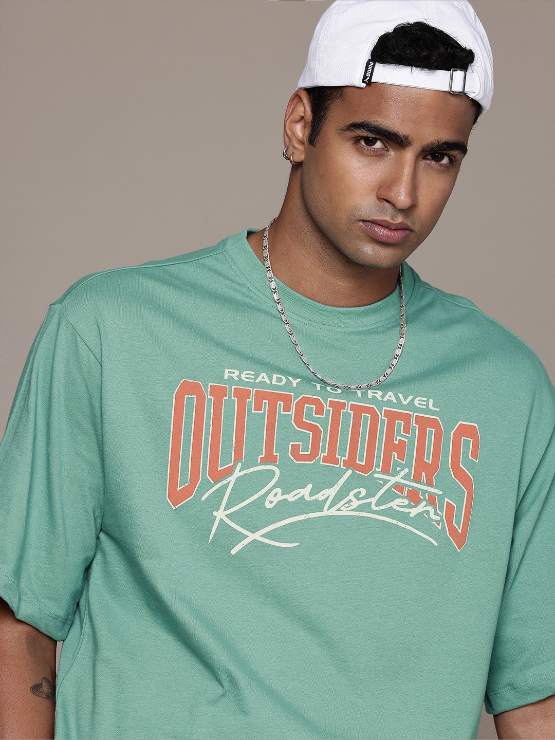 The Roadster Life Co. Pure Cotton Typography Printed Drop-Shoulder Sleeves Relaxed T-shirt, Green
The Roadster Life Co. Pure Cotton Typography Printed Drop-Shoulder Sleeves Relaxed T-shirt, Green