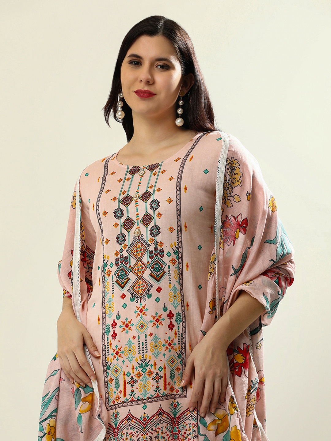 Jaipur Kurti Women Floral Embroidered Regular Phulkari Pure Cotton Kurta with Trousers & With Dupatta, Beige
Jaipur Kurti Women Floral Embroidered Regular Phulkari Pure Cotton Kurta with Trousers & With Dupatta, Beige