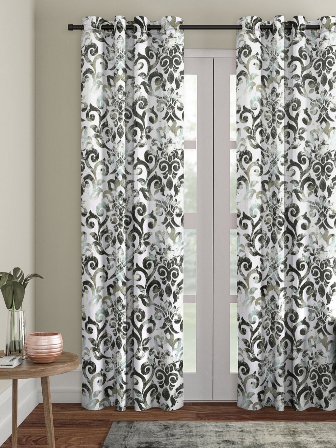 Myntra Elegant Homes Silver-Toned & White Set of 2 Ethnic Motifs Room Darkening Door Curtain
Myntra Elegant Homes Silver-Toned & White Set of 2 Ethnic Motifs Room Darkening Door Curtain