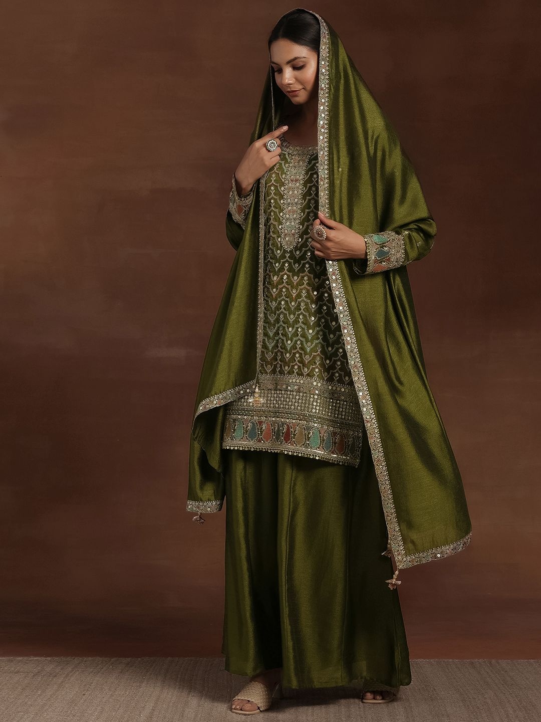 Libas Women Ethnic Motifs Embroidered Regular Kurta with Palazzos & With Dupatta, Olive
Libas Women Ethnic Motifs Embroidered Regular Kurta with Palazzos & With Dupatta, Olive