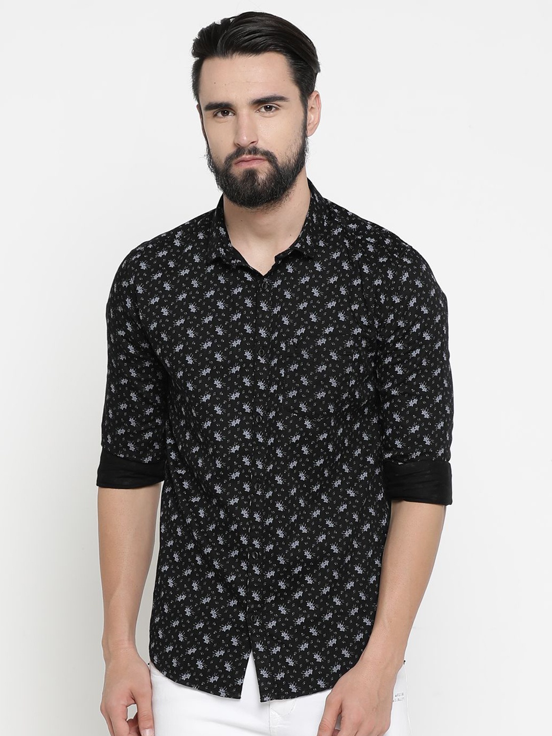 SHOWOFF Men Standard Slim Fit Spread Collar Floral Printed Cotton Casual Shirt, Black
SHOWOFF Men Standard Slim Fit Spread Collar Floral Printed Cotton Casual Shirt, Black