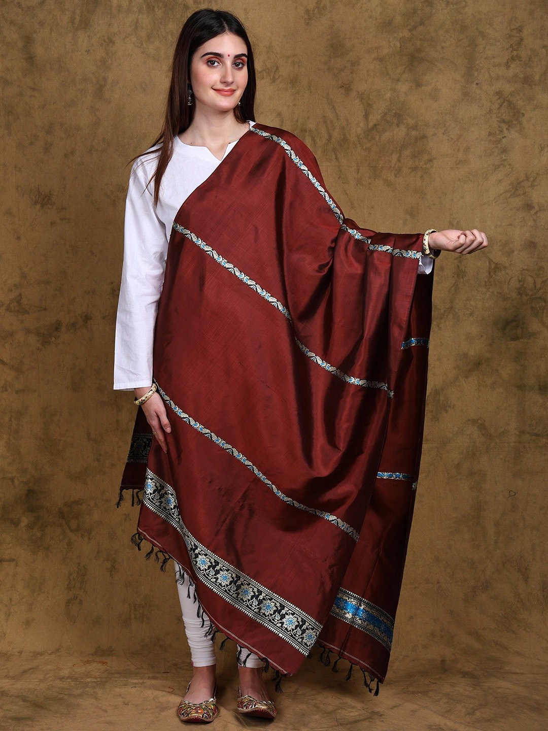 Exotic India Women Traditional Red Pear Pure Silk Baluchari Dupatta with Woven Floral Vine
Exotic India Women Traditional Red Pear Pure Silk Baluchari Dupatta with Woven Floral Vine