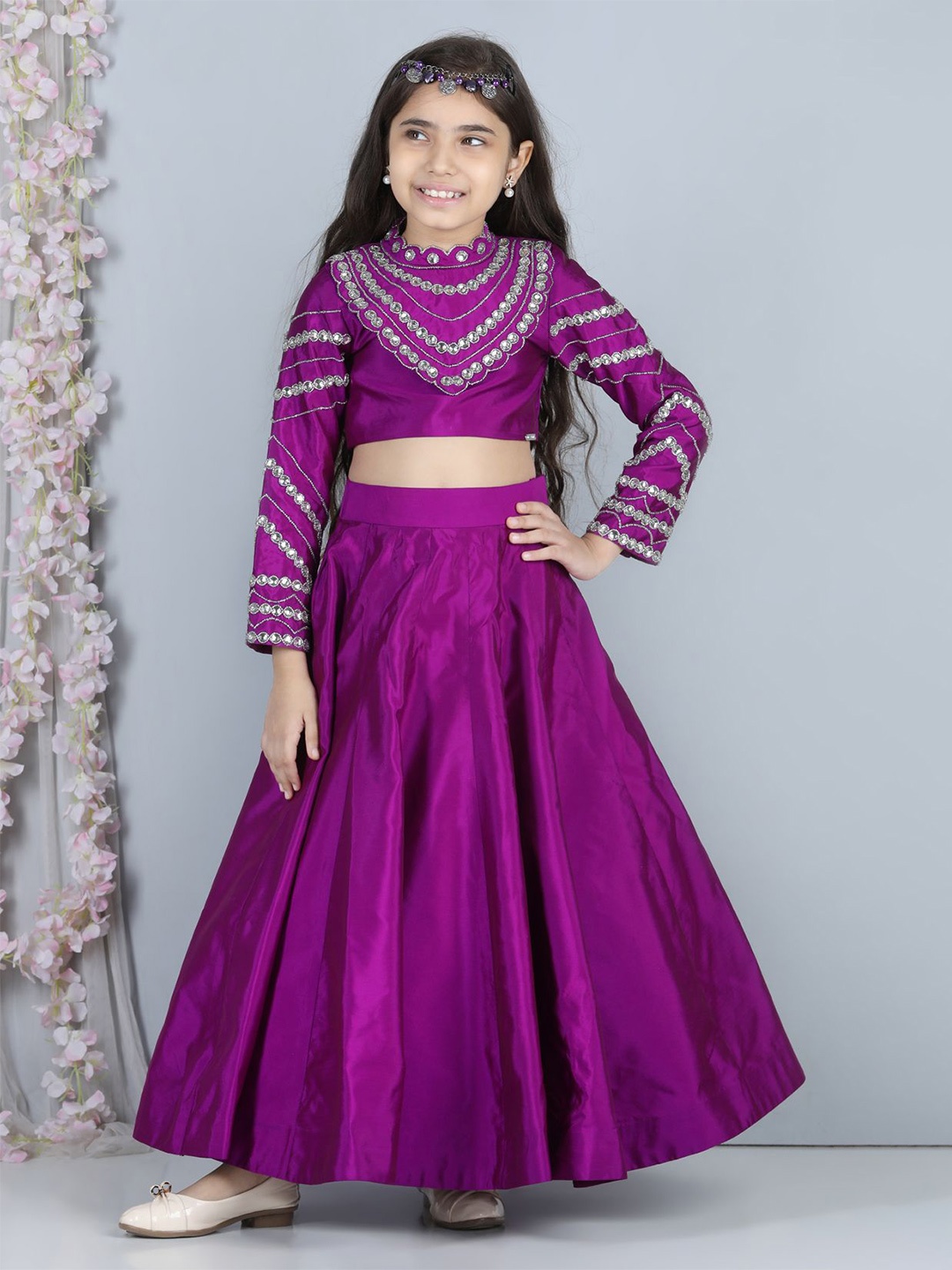 THE LITTLE CELEBS Girls Embellished Beads and Stones Ready to Wear Lehenga &, Purple
THE LITTLE CELEBS Girls Embellished Beads and Stones Ready to Wear Lehenga &, Purple