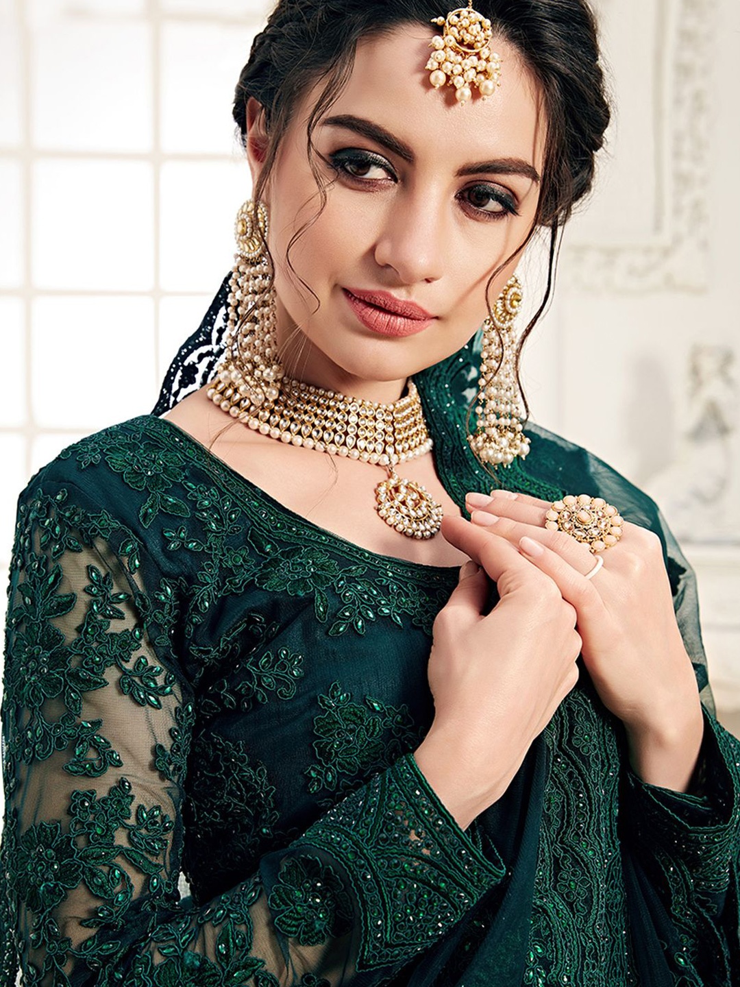 ALIZEH Embellished Beads and Stones Semi-Stitched Lehenga & Unstitched Blouse With Dupatta, Green
ALIZEH Embellished Beads and Stones Semi-Stitched Lehenga & Unstitched Blouse With Dupatta, Green