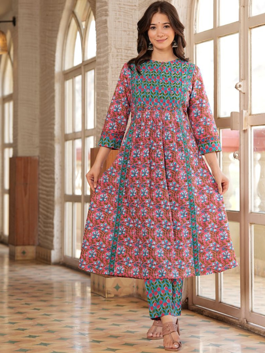 KALINI Women Floral Printed Regular Mirror Work Pure Cotton Kurta with Trousers & With Dupatta, Pink
KALINI Women Floral Printed Regular Mirror Work Pure Cotton Kurta with Trousers & With Dupatta, Pink