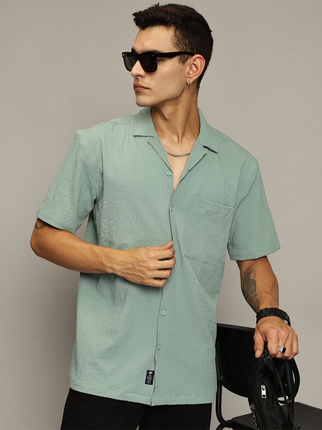 The Roadster Lifestyle Co. Men Premium Cuban Collar Solid Casual Shirt, Sea green
The Roadster Lifestyle Co. Men Premium Cuban Collar Solid Casual Shirt, Sea green
