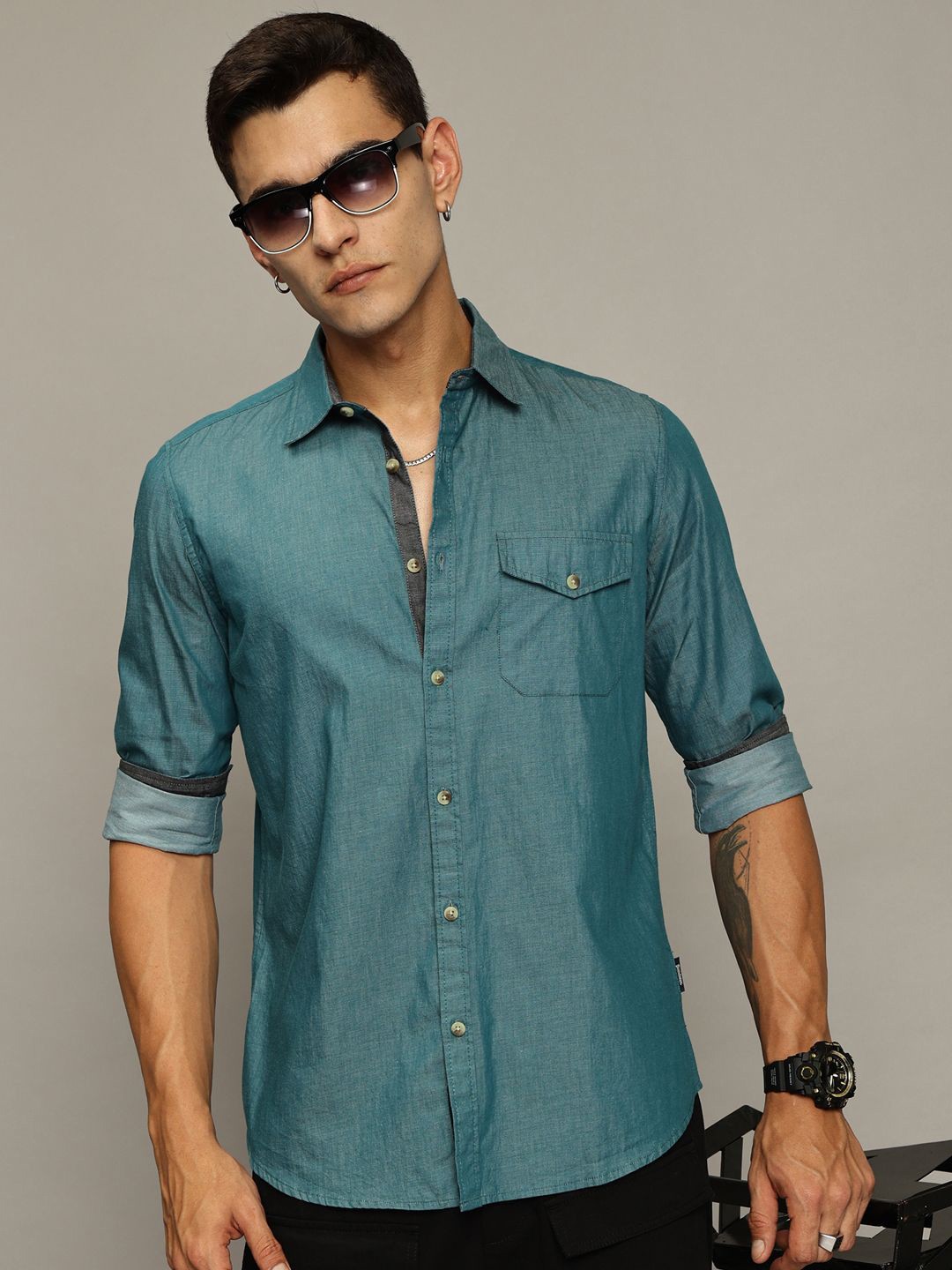 The Roadster Lifestyle Co. Men Premium Fit Spread Collar Solid Cotton Casual Shirt, Sea green
The Roadster Lifestyle Co. Men Premium Fit Spread Collar Solid Cotton Casual Shirt, Sea green