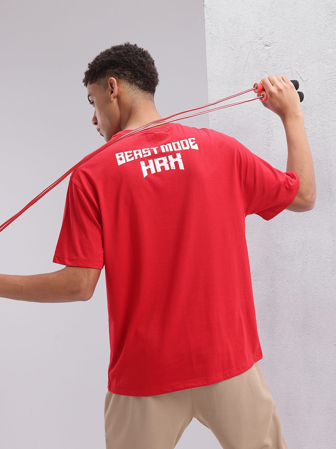 HRX by Hrithik Roshan Typography Printed Drop-Shoulder Sleeves Training T-shirt, Red
HRX by Hrithik Roshan Typography Printed Drop-Shoulder Sleeves Training T-shirt, Red