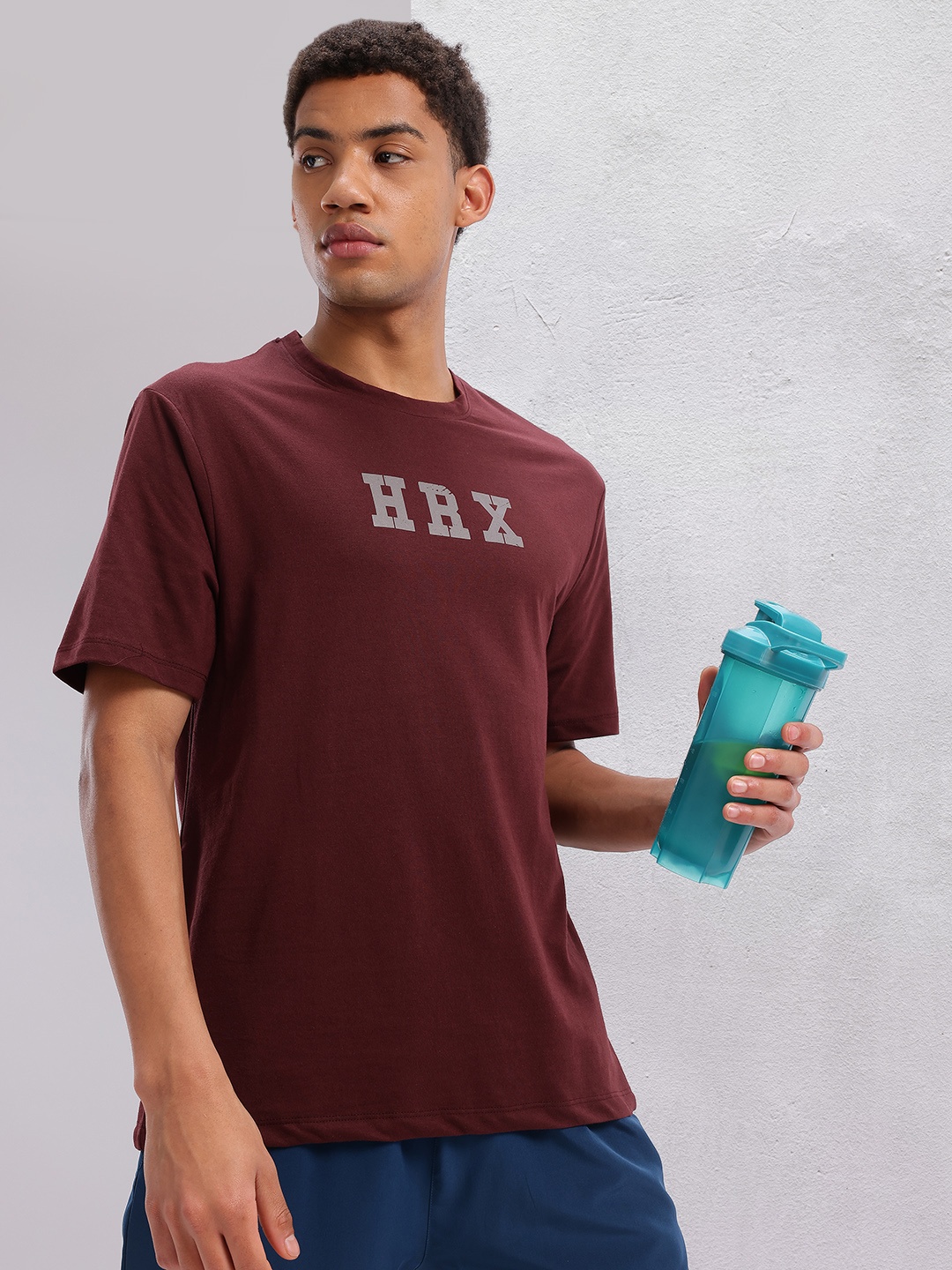 HRX by Hrithik Roshan Brand Logo Printed Drop-Shoulder Sleeves Relaxed Training T-shirt, Maroon
HRX by Hrithik Roshan Brand Logo Printed Drop-Shoulder Sleeves Relaxed Training T-shirt, Maroon