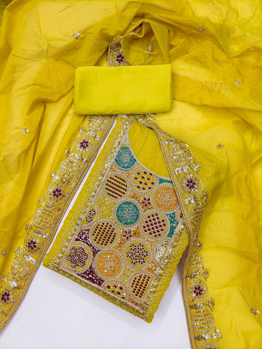 KALINI Ethnic Motifs Embroidered Sequinned Chanderi Silk Unstitched Dress Material, Yellow
KALINI Ethnic Motifs Embroidered Sequinned Chanderi Silk Unstitched Dress Material, Yellow