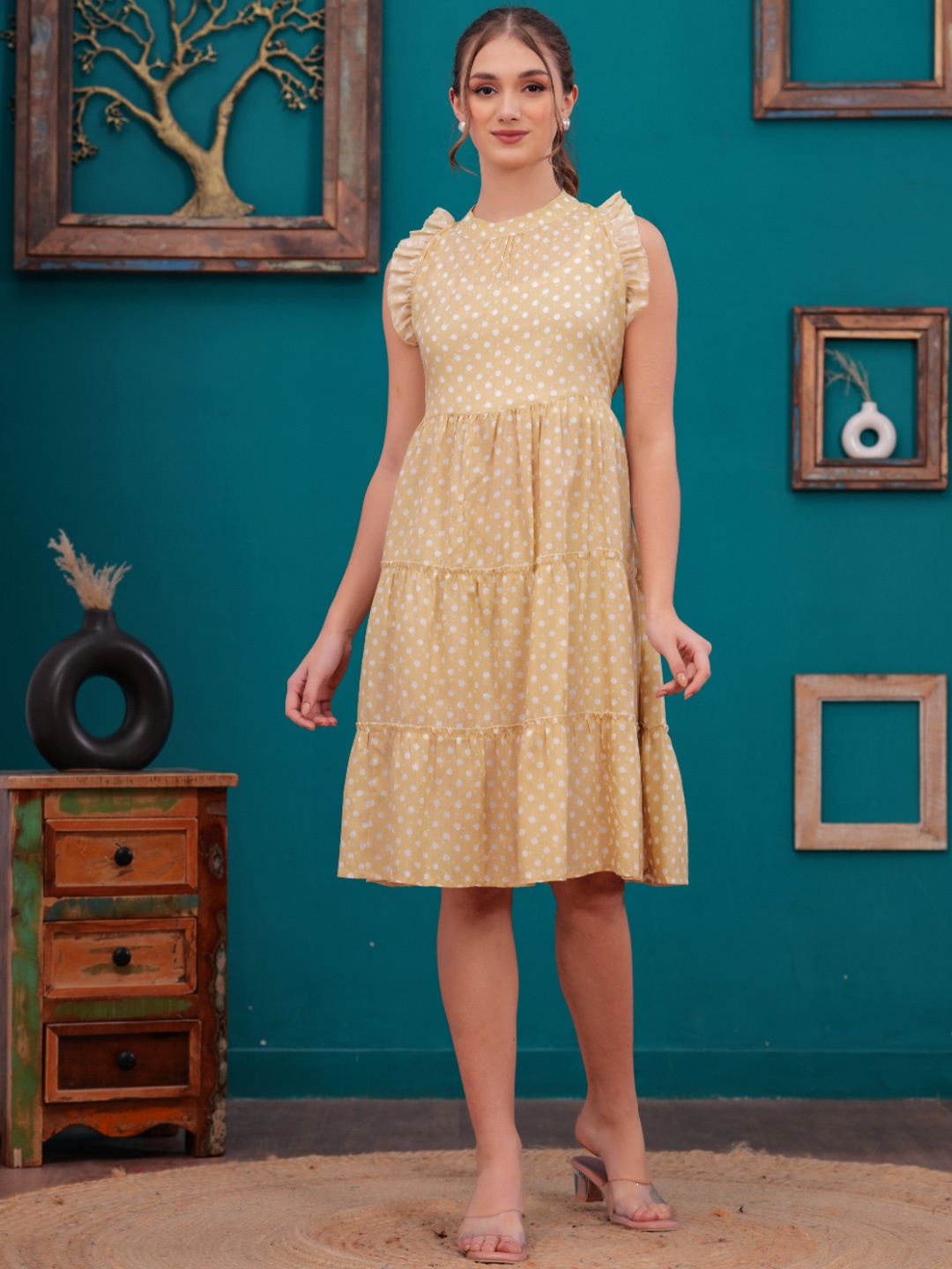 HIGHLIGHT FASHION EXPORT Women Halter Neck Flutter Sleeve Fit & Flare Midi Dress, Yellow
HIGHLIGHT FASHION EXPORT Women Halter Neck Flutter Sleeve Fit & Flare Midi Dress, Yellow
