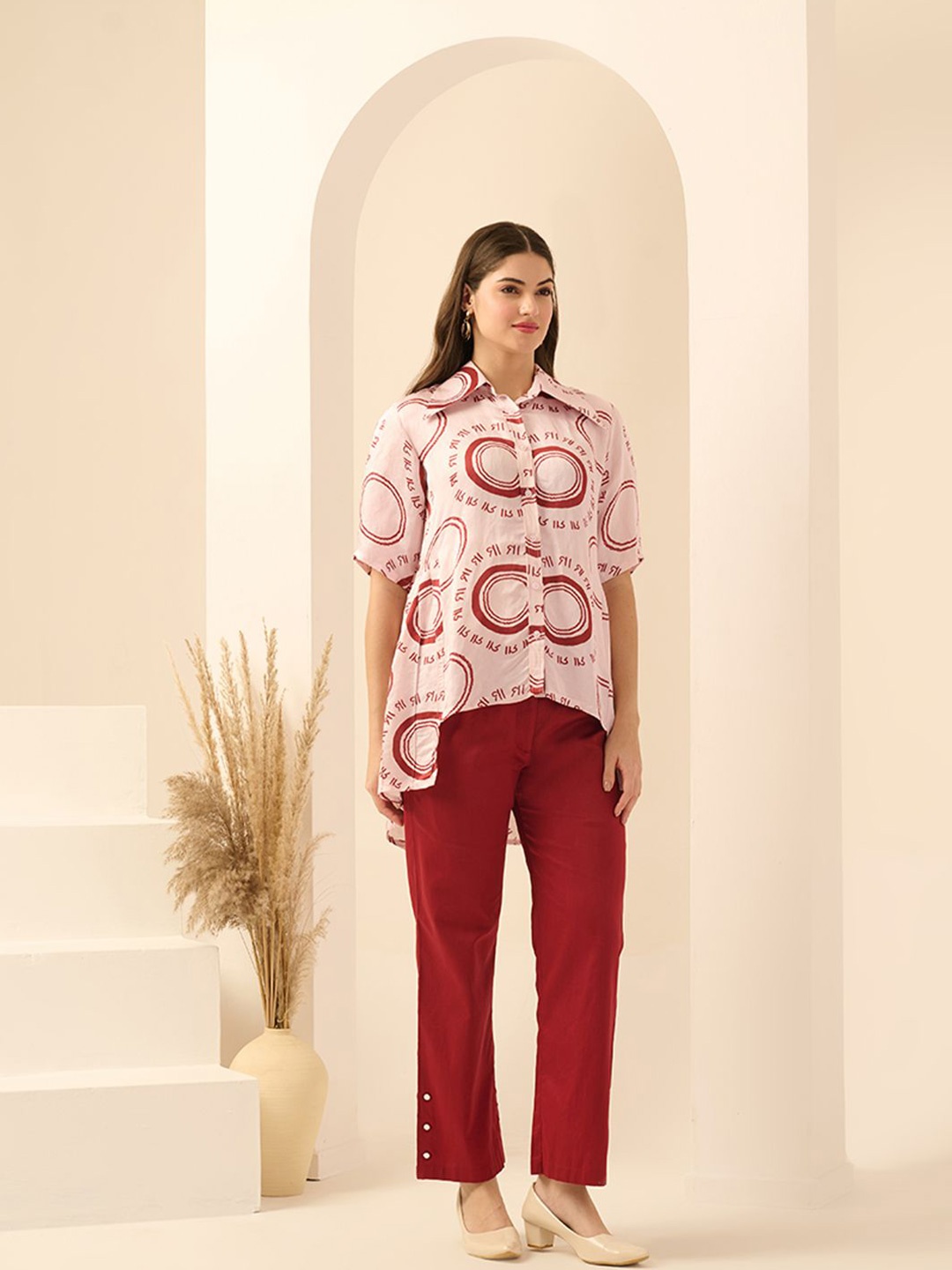 First Resort by Ramola Bachchan Women Comfort Fit Graphic Printed Casual Shirt, Pink
First Resort by Ramola Bachchan Women Comfort Fit Graphic Printed Casual Shirt, Pink