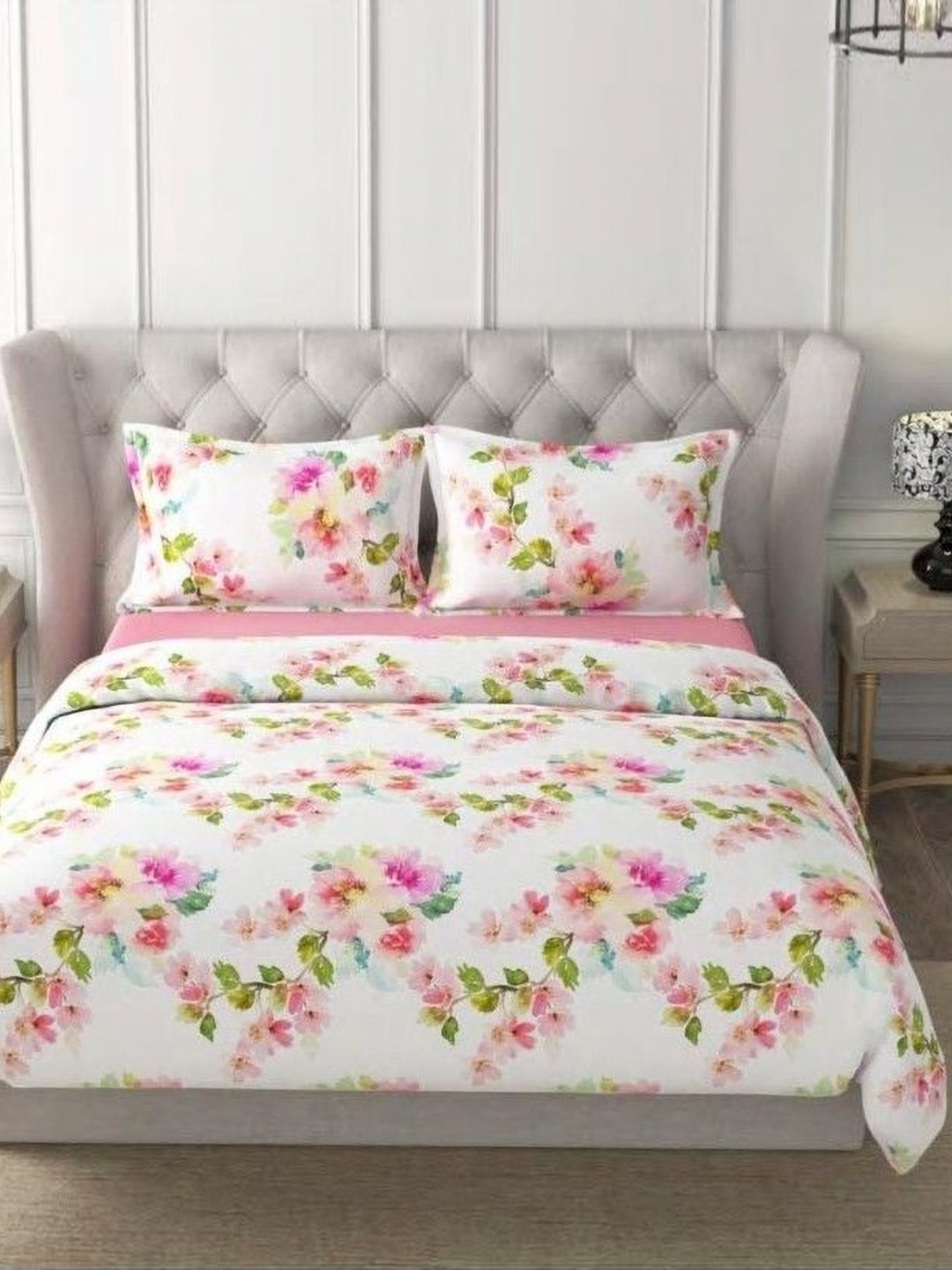 HOME PLUS STUDIOS Raymond Rich Dream Pink Floral Cotton 160 TC Bedsheet Set-2.74 m x 2.74m
HOME PLUS STUDIOS Raymond Rich Dream Pink Floral Cotton 160 TC Bedsheet Set-2.74 m x 2.74m