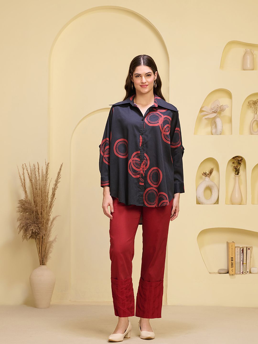 First Resort by Ramola Bachchan Women Comfort Oversized Fit Geometric Printed Cotton Shirt, Navy blue
First Resort by Ramola Bachchan Women Comfort Oversized Fit Geometric Printed Cotton Shirt, Navy blue