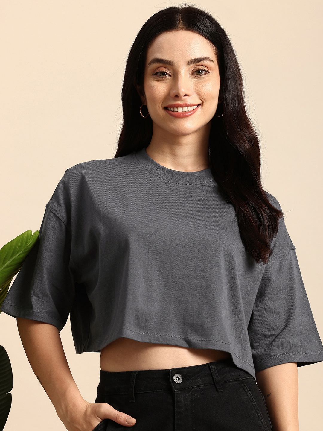 Mast & Harbour Oversized Fit Drop-Shoulder Sleeves Cropped Pure Cotton T-shirt, Grey
Mast & Harbour Oversized Fit Drop-Shoulder Sleeves Cropped Pure Cotton T-shirt, Grey