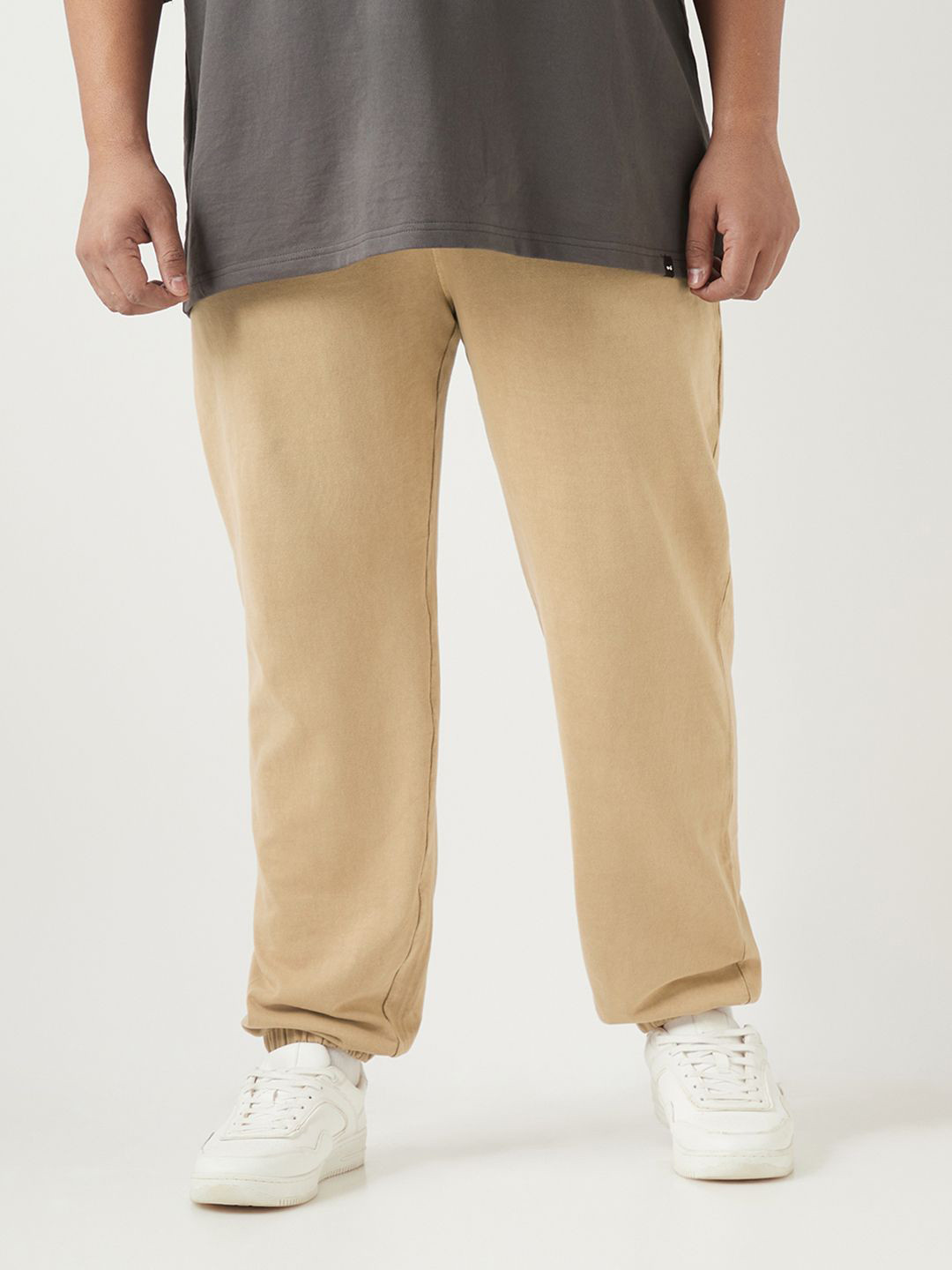 Bewakoof AIR 1.0 Men Ginger Root Brown Oversized Plus Size Acid Wash Joggers, Beige
Bewakoof AIR 1.0 Men Ginger Root Brown Oversized Plus Size Acid Wash Joggers, Beige