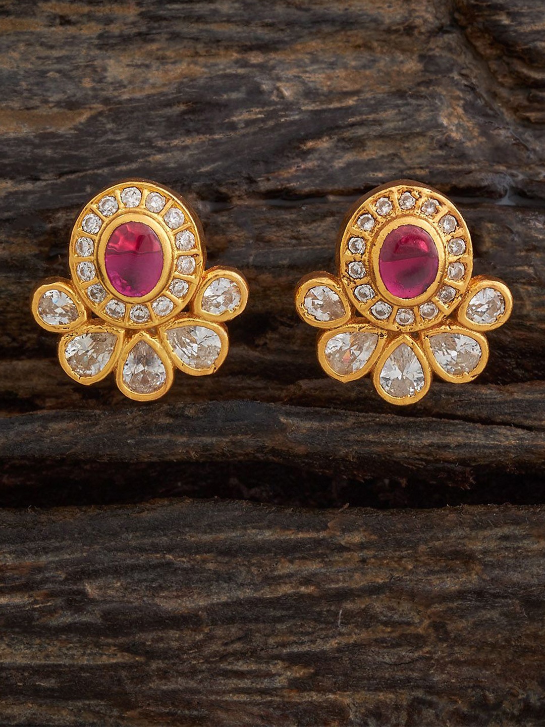 Kushal's Fashion Jewellery 92.5 Sterling Silver Gold-Plated Zircon Stone Studded Studs
Kushal's Fashion Jewellery 92.5 Sterling Silver Gold-Plated Zircon Stone Studded Studs