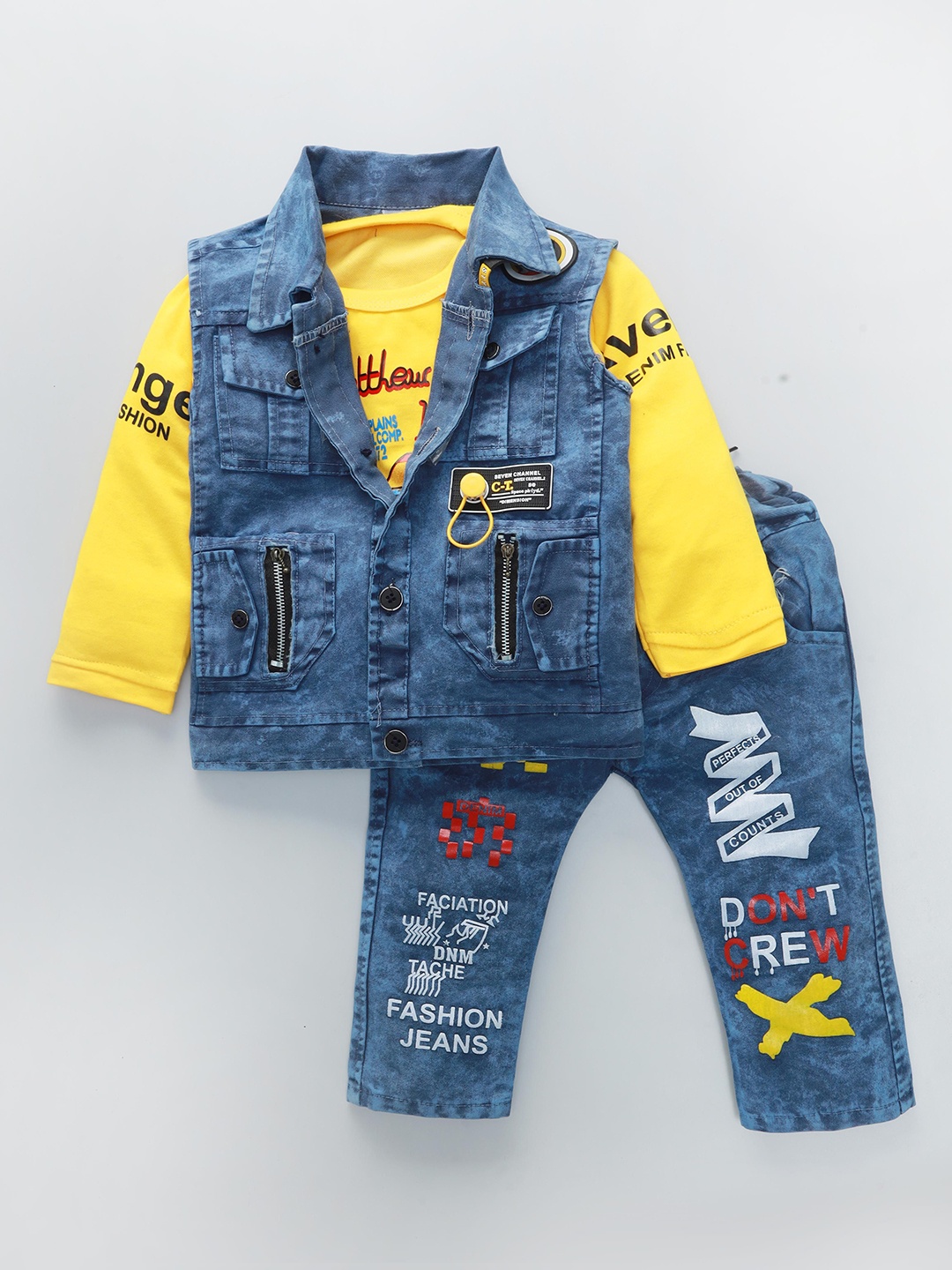 Usman Harooni Collection Boys Printed Spread Collar Shirt & Trousers With Jacket, Blue
Usman Harooni Collection Boys Printed Spread Collar Shirt & Trousers With Jacket, Blue