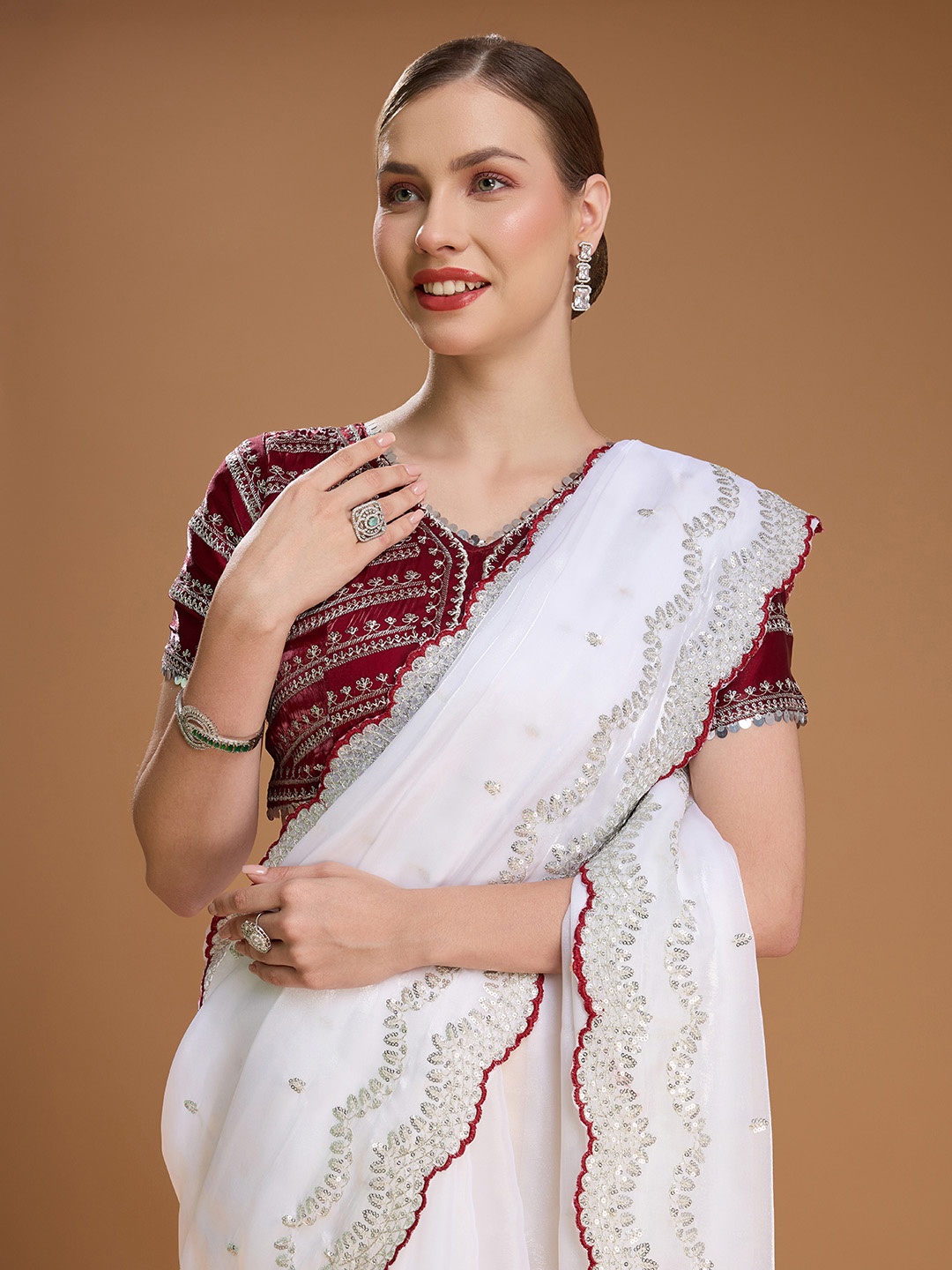 House of Pataudi Embellished Embroidered Tissue Border Saree with Stitched blouse, White
House of Pataudi Embellished Embroidered Tissue Border Saree with Stitched blouse, White