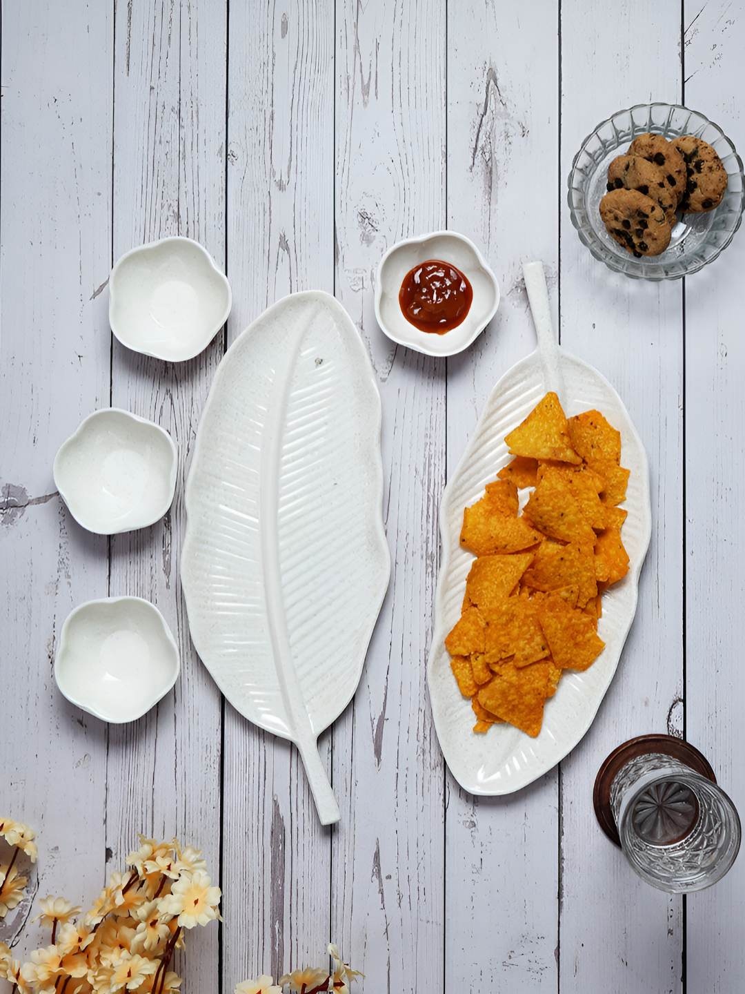 Aura White 6 Pieces Melamine Leaf Textured Dishwasher and Microwave Safe Serving Tray
Aura White 6 Pieces Melamine Leaf Textured Dishwasher and Microwave Safe Serving Tray