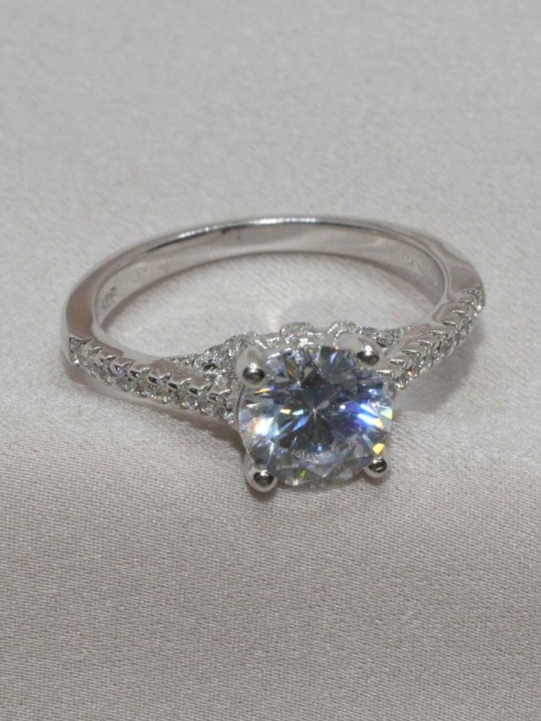 Luxevogue Princess Splendor Solitaire Rhodium-Plated Sterling Silver Cubic Zirconia Ring, White
Luxevogue Princess Splendor Solitaire Rhodium-Plated Sterling Silver Cubic Zirconia Ring, White