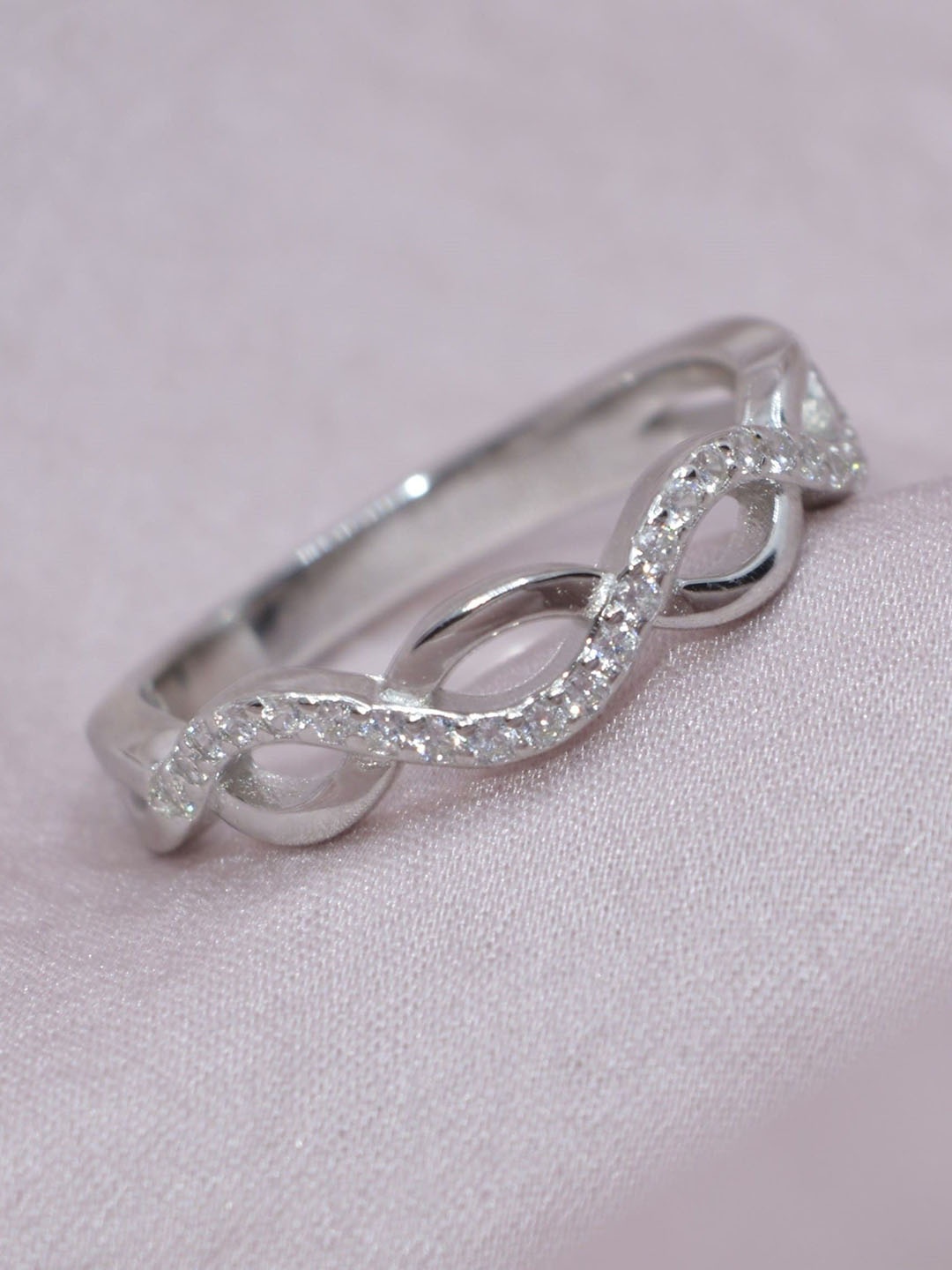 Luxevogue Crossover Brilliance 925 Sterling Silver Rhodium-Plated Cubic Zirconia Ring, White
Luxevogue Crossover Brilliance 925 Sterling Silver Rhodium-Plated Cubic Zirconia Ring, White