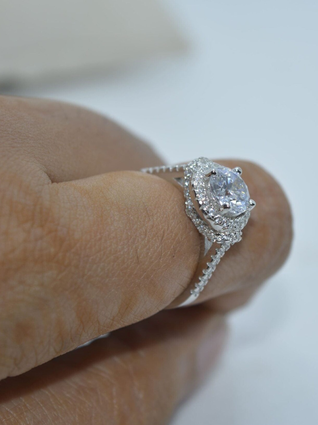 Luxevogue Radiant Sparkle Solitaire 925 Sterling Silver Rhodium Plated CZ Studded Ring, White
Luxevogue Radiant Sparkle Solitaire 925 Sterling Silver Rhodium Plated CZ Studded Ring, White