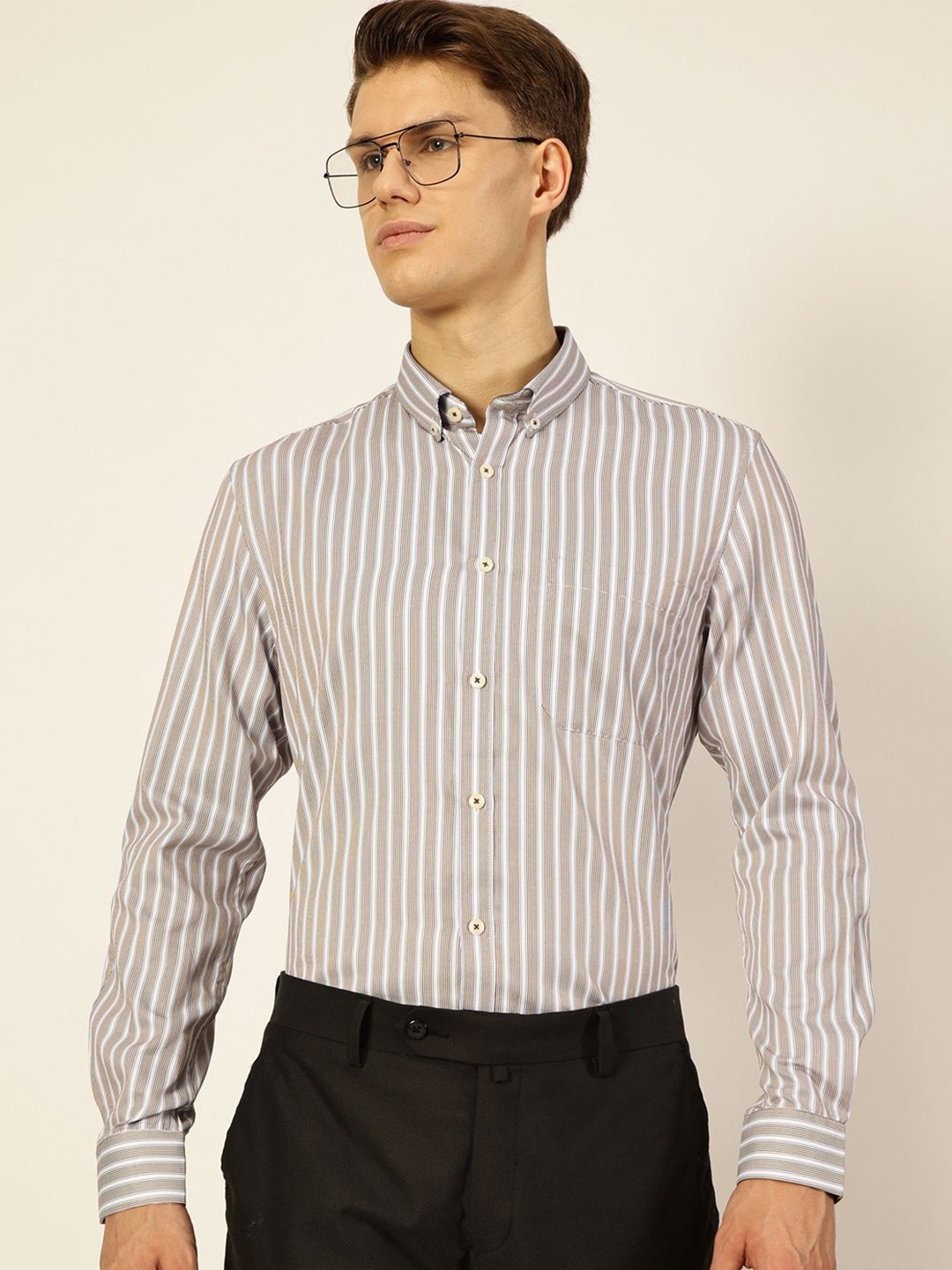 Thomas Scott Men Smart Fit Button-Down Collar Vertical Striped Cotton Formal Shirt, White
Thomas Scott Men Smart Fit Button-Down Collar Vertical Striped Cotton Formal Shirt, White