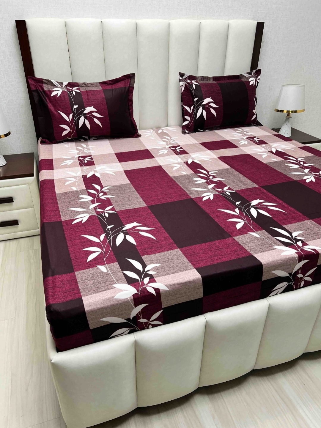 Pure Decor Velar Sib Purple Floral Printed Cotton 400TC King Bedsheet Set 2.74 x 2.74m
Pure Decor Velar Sib Purple Floral Printed Cotton 400TC King Bedsheet Set 2.74 x 2.74m