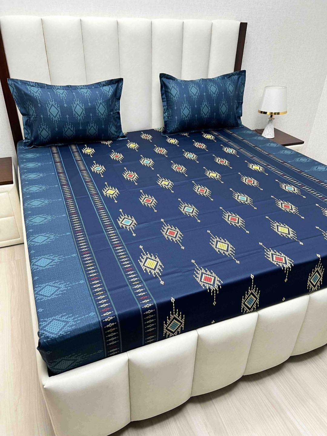 Pure Decor Velar Sib Blue Floral Printed Pure Cotton 400TC King Bedsheet Set 2.74 x 2.74m
Pure Decor Velar Sib Blue Floral Printed Pure Cotton 400TC King Bedsheet Set 2.74 x 2.74m