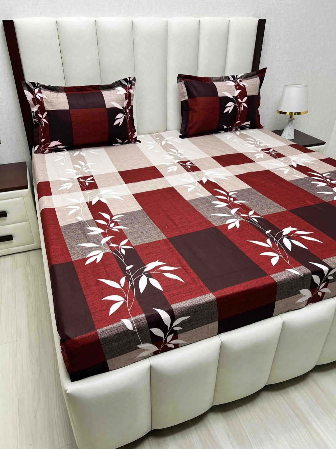 Pure Decor Velar Sib Red Floral Printed Cotton 350 TC King Bedsheet Set 2.74 x 2.74 m
Pure Decor Velar Sib Red Floral Printed Cotton 350 TC King Bedsheet Set 2.74 x 2.74 m