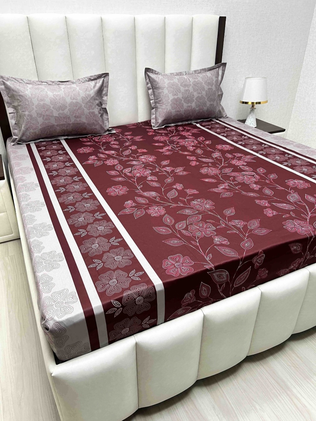 Pure Decor Velar Sib Blue Maroon Printed Cotton 330 TC King Bedsheet Set 2.74 x 2.74 m
Pure Decor Velar Sib Blue Maroon Printed Cotton 330 TC King Bedsheet Set 2.74 x 2.74 m