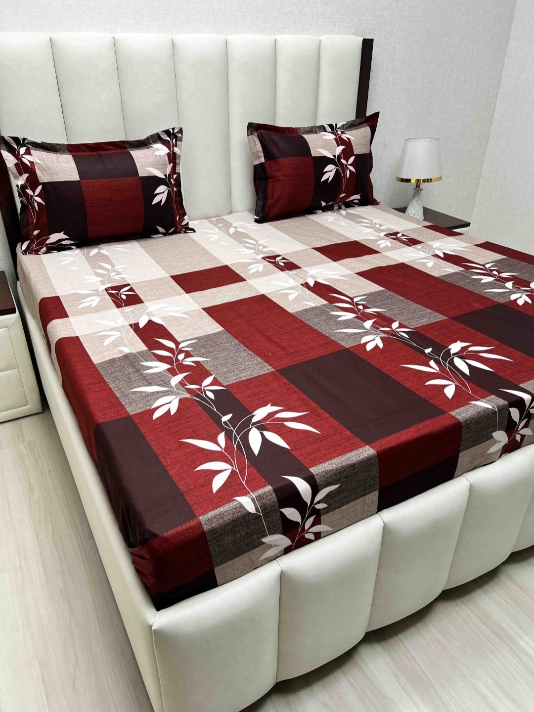 Pure Decor Velar Sib Red Floral Printed Cotton 300 TC King Bedsheet Set 2.74 x 2.74 m
Pure Decor Velar Sib Red Floral Printed Cotton 300 TC King Bedsheet Set 2.74 x 2.74 m