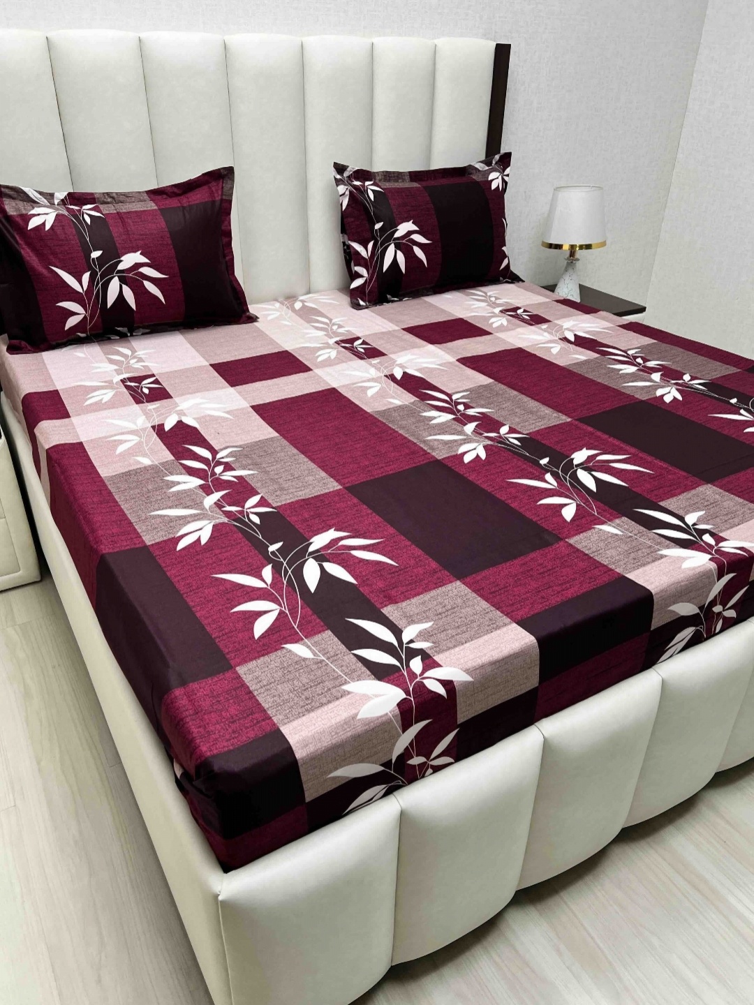 Pure Decor Velar Sib Purple Floral Printed Cotton 300 TC King Bedsheet Set 2.74 x 2.74 m
Pure Decor Velar Sib Purple Floral Printed Cotton 300 TC King Bedsheet Set 2.74 x 2.74 m