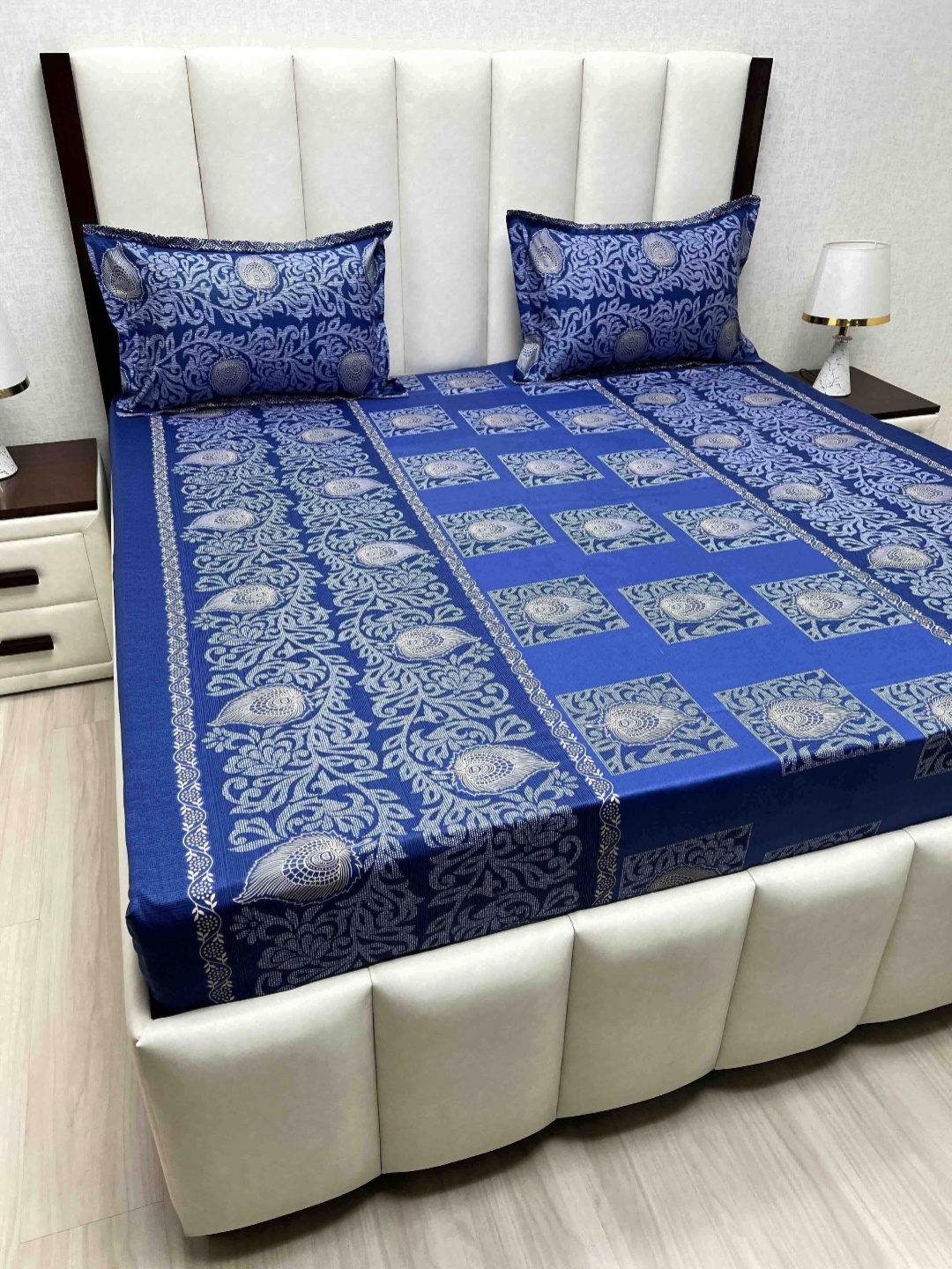Pure Decor Velar Sib Blue Printed Cotton 380 TC King Bedsheet Set 2.74 x 2.74 m
Pure Decor Velar Sib Blue Printed Cotton 380 TC King Bedsheet Set 2.74 x 2.74 m