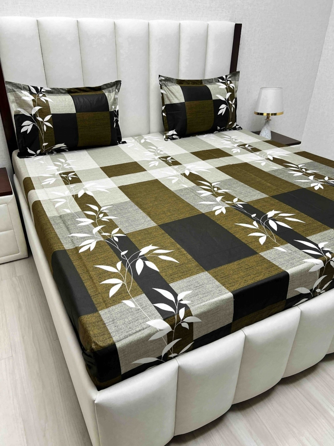 Pure Decor Velar Sib Green Printed Pure Cotton 260 TC King Bedsheet Set 2.74 x 2.74 m
Pure Decor Velar Sib Green Printed Pure Cotton 260 TC King Bedsheet Set 2.74 x 2.74 m